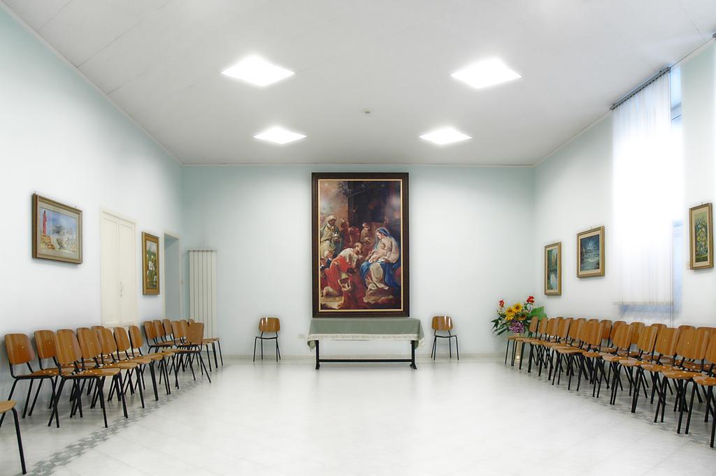 Casa Religiosa Per Ferie Ancelle Del Santuario Ξενοδοχείο Ρώμη Εξωτερικό φωτογραφία